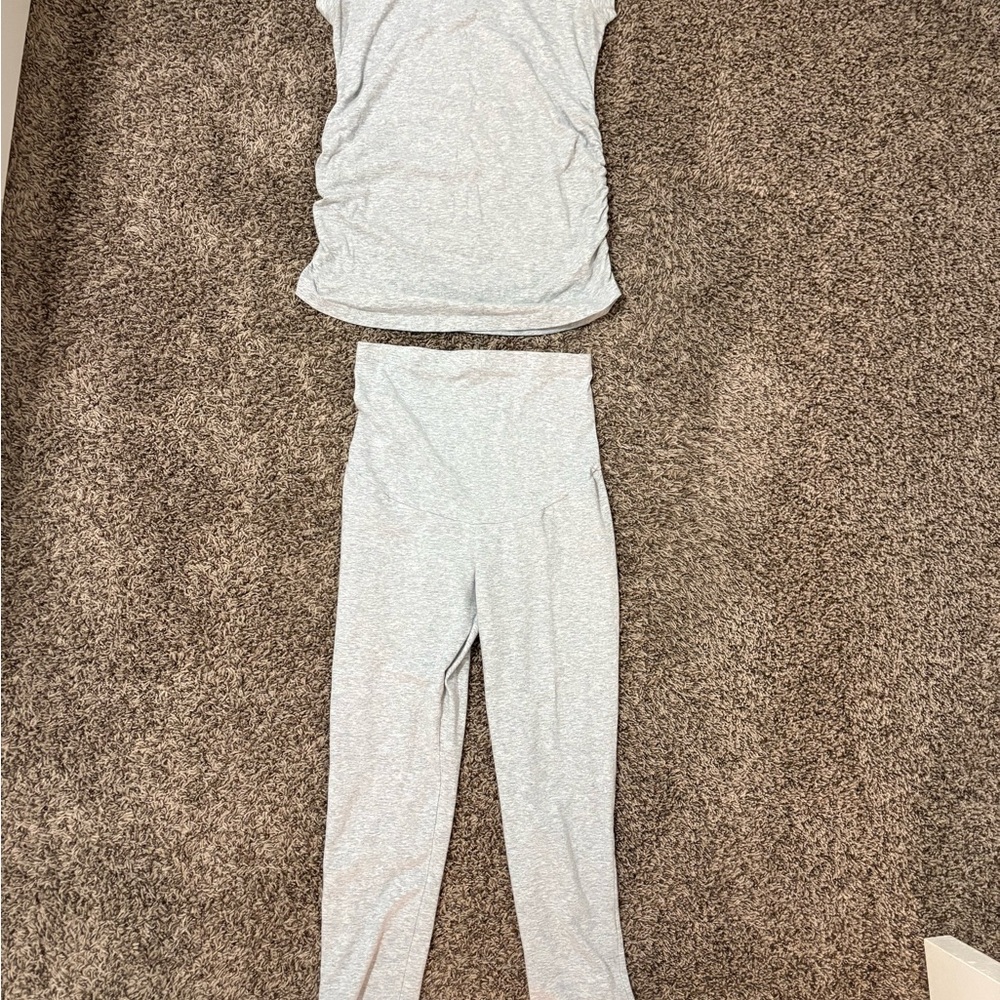 Great expectations Maternity matching lounge set size Small